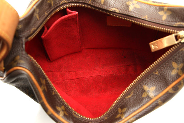 ルイ ヴィトン モノグラム クロワッサン M51510 ブラウン PVC レザー ショルダーバッグ レディース LOUIS VUITTON 中古