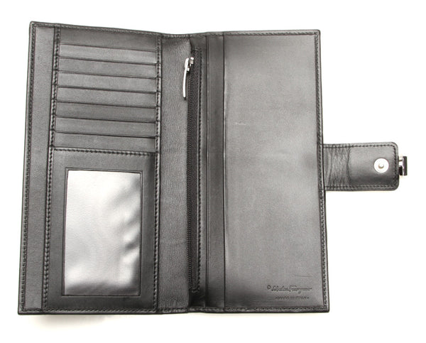 サルヴァトーレフェラガモ ガンチーニ ブラック キャンバス レザー 長財布 ユニセックス Salvatore Ferragamo 中古