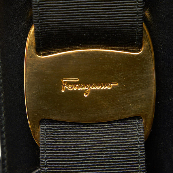 サルヴァトーレフェラガモ ヴァラリボン BA21 4178 ブラック レザー ハンドバッグ レディース Salvatore Ferragamo 中古