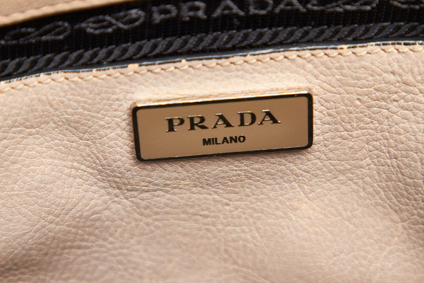 プラダ スタッズ B2625V ベージュ レザー ショルダーバッグ トートバッグ レディース PRADA 中古