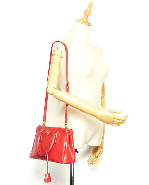 プラダ BN2316 ピンク パテントレザー ハンドバッグ ショルダーバッグ 2WAY レディース PRADA 中古