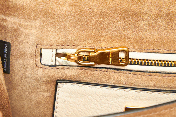ミュウミュウ ベージュ レザー ショルダーバッグ レディース MIUMIU 中古