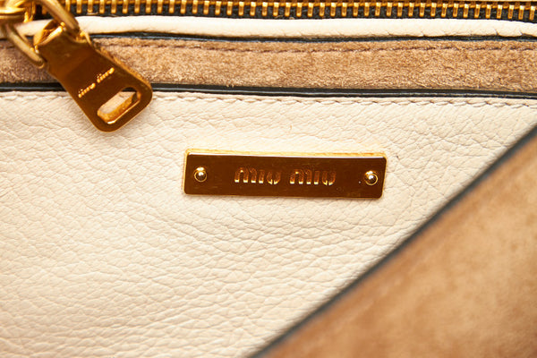 ミュウミュウ ベージュ レザー ショルダーバッグ レディース MIUMIU 中古