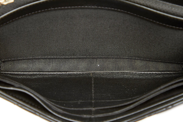 シャネル マトラッセ ブラック ラムスキン 二つ折り財布 レディース CHANEL 中古