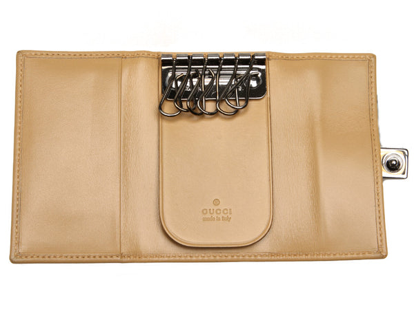 グッチ 6連 ベージュ レザー キーケース レディース GUCCI 中古