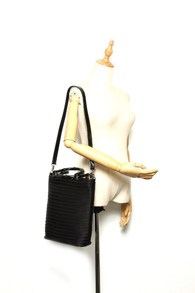 グッチ バンブー 002 1998 0353 ブラック 黒 ナイロン レザー ハンドバッグ レディース GUCCI 中古