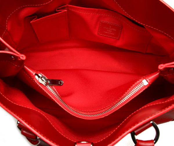 ルイ ヴィトン エピ パッシィ M5926E レッド 赤 レザー ハンドバッグ レディース LOUIS VUITTON 中古