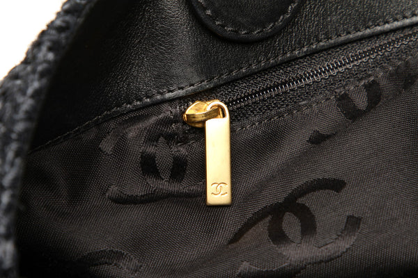 シャネル チェーン ココマーク ストロー レザー ショルダーバッグ レディース CHANEL 中古