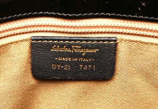 サルヴァトーレフェラガモ ガンチーニ DY-21 7471 ブラック 黒 エナメル ハンドバッグ ショルダーバッグ 2WAY レディース Salvatore Ferragamo 中古