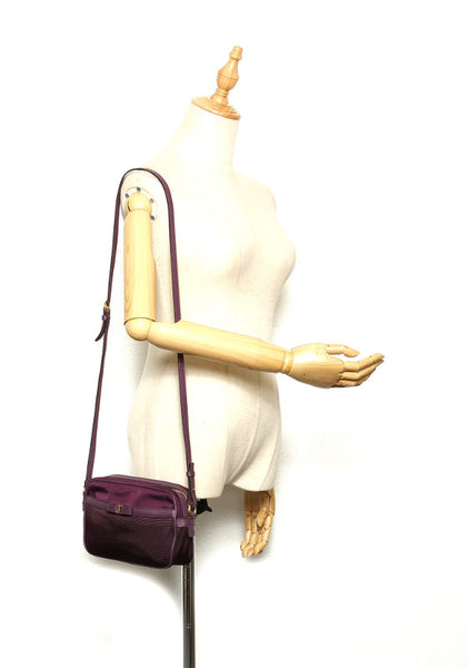 サルヴァトーレフェラガモ ヴァラリボン AU-21/0172 パープル ナイロン ショルダーバッグ レディース Salvatore Ferragamo 中古