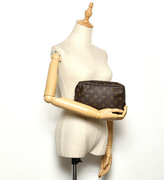 ルイ ヴィトン モノグラム トゥルース トワレット23 M47524 ブラウン PVC レザー ポーチ レディース LOUIS VUITTON 中古