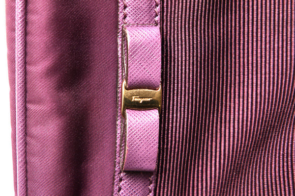 サルヴァトーレフェラガモ ヴァラリボン AU-21/0172 パープル ナイロン ショルダーバッグ レディース Salvatore Ferragamo 中古