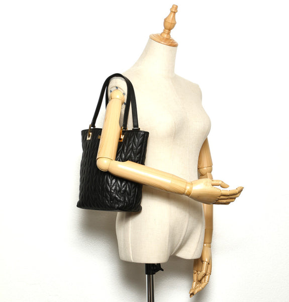 グッチ 002-1099 ブラック 黒 レザー ショルダーバッグ レディース GUCCI 中古