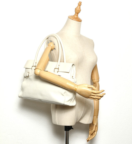 サルヴァトーレフェラガモ ガンチーニ AU-21 5354 ホワイト 白 レザー トートバッグ レディース Salvatore Ferragamo 中古