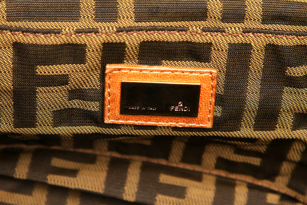 フェンディ ミニスパイ AG29287 ブラウン レザー ハンドバッグ レディース FENDI 中古