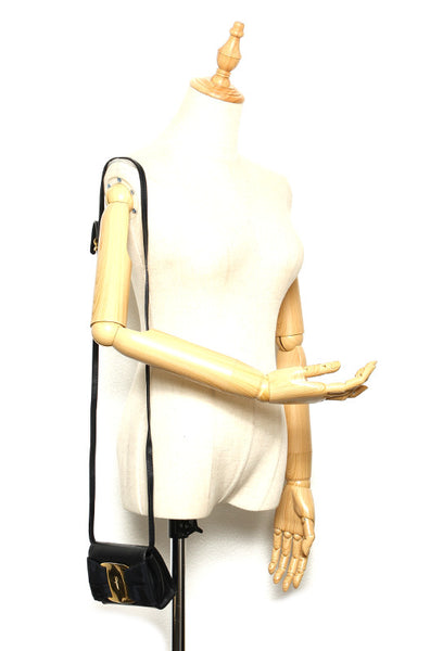 サルヴァトーレフェラガモ ヴァラリボン AQ-21 6164 ブラック 黒 レザー ナイロン ショルダーバッグ レディース Salvatore Ferragamo 中古