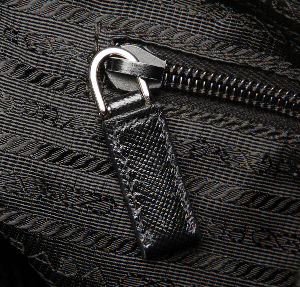 プラダ ブラック 黒 ナイロン ショルダーバッグ レディース PRADA 中古