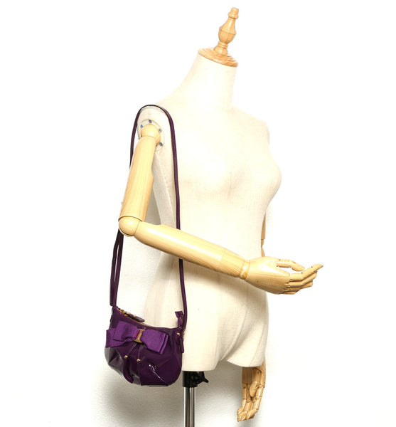 サルヴァトーレフェラガモ ヴァラリボン EZ-21 B642 パープル エナメル 肩掛け ショルダーバッグ レディース Salvatore Ferragamo 【中古】