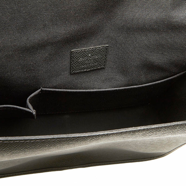 ルイ ヴィトン タイガ アンドレイ M32482 ブラック レザー メッセンジャーバッグ メンズ LOUIS VUITTON 【中古】