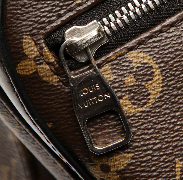 ルイ ヴィトン モノグラム ジョッシュ M41530 ブラウン 茶 PVC レザー リュック・デイパック ユニセックス LOUIS VUITTON 中古