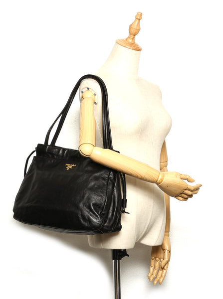 プラダ BR4866 ブラック 黒 レザー ショルダーバッグ レディース PRADA 中古