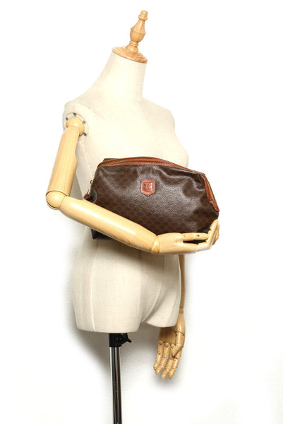 セリーヌ マカダム ブラウン 茶 PVC レザー クラッチバッグ レディース CELINE 中古