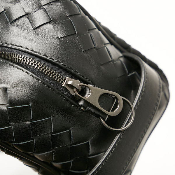 ボッテガヴェネタ イントレチャート ブラック レザー セカンドバッグ メンズ BOTTEGAVENETA 【中古】