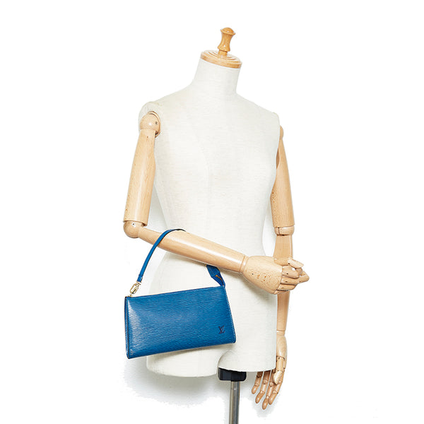 ルイ ヴィトン エピ アクセソワール M52945 ブルー レザー アクセサリーポーチ レディース LOUIS VUITTON 【中古】