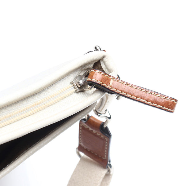 コーチ ミニシグネチャー 斜め掛け ショルダーバッグ ホワイト キャンバス レザー レディース COACH 【中古】