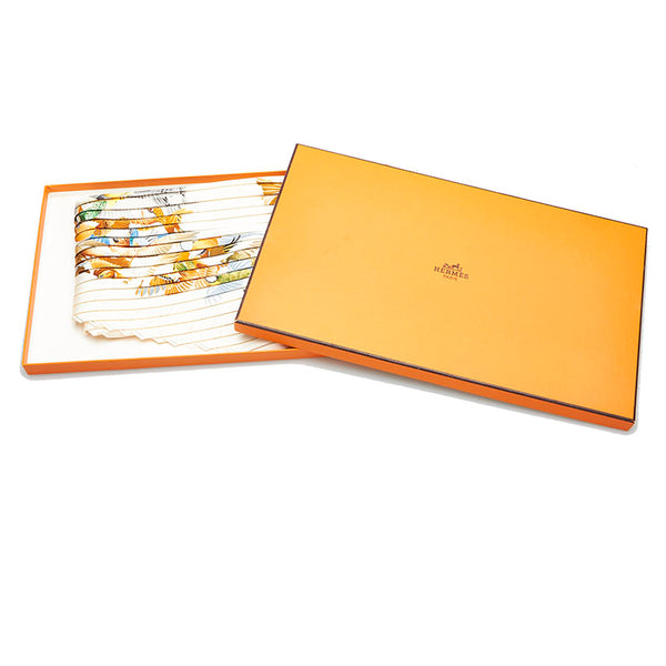 エルメス プリーツ カレ 90 ホワイト シルク スカーフ レディース HERMES 中古