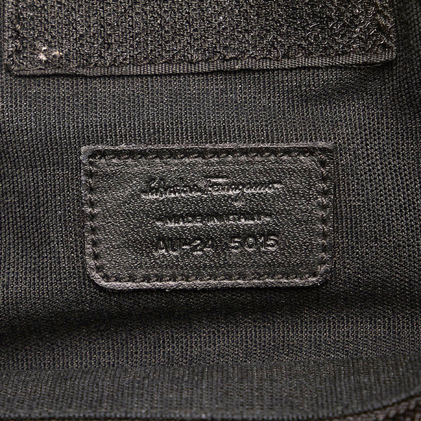 フェンディ 斜め掛け ショルダーバッグ ブラック レザー レディース FENDI 【中古】