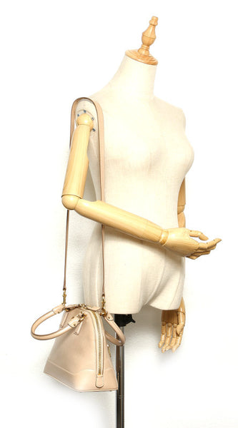 サルヴァトーレフェラガモ ガンチーニ GG-21 E703 ベージュ レザー ハンドバッグ ショルダーバッグ 2WAY レディース Salvatore Ferragamo 【中古】