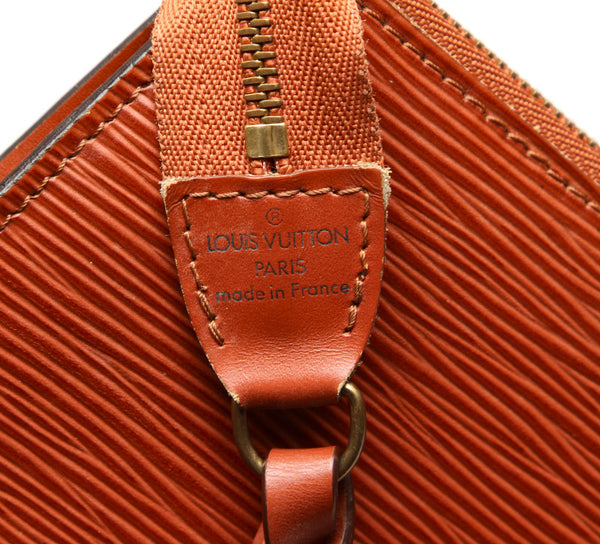 ルイ ヴィトン エピ アクセソワール M52943 ブラウン レザー ポシェット レディース LOUIS VUITTON 中古