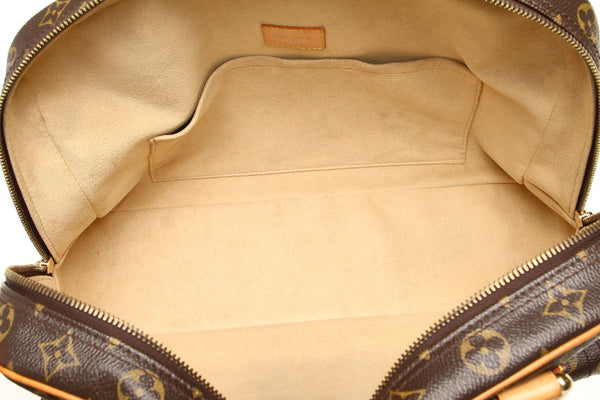 ルイ ヴィトン モノグラム マンハッタンGM M40025 ブラウン PVC レザー ハンドバッグ レディース LOUIS VUITTON 中古