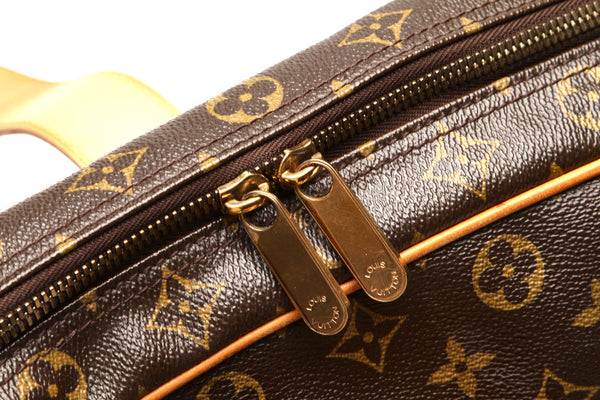 ルイ ヴィトン モノグラム マンハッタンGM M40025 ブラウン PVC レザー ハンドバッグ レディース LOUIS VUITTON 中古