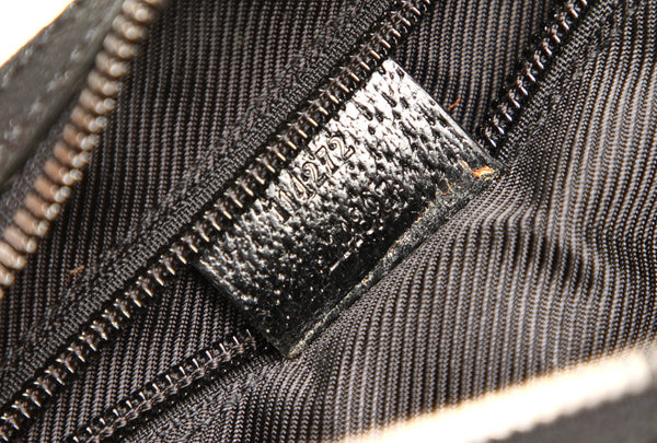 グッチ GGキャンバス 114272  ブラック 黒 キャンバス 肩掛け ショルダーバッグ レディース GUCCI 中古