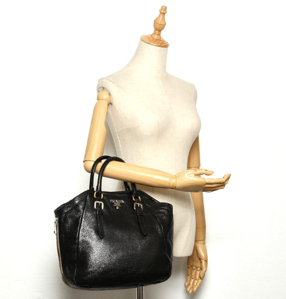 プラダ ブラック 黒 レザー ハンドバッグ レディース PRADA 中古