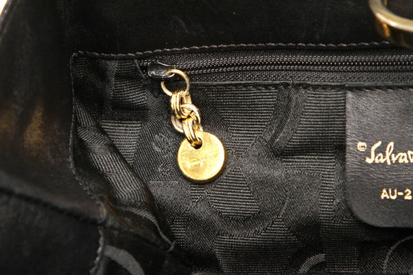 サルヴァトーレフェラガモ AU-21 5711 ブラック イエロー ナイロン レザー 肩掛け ショルダーバッグ レディース Salvatore Ferragamo 中古