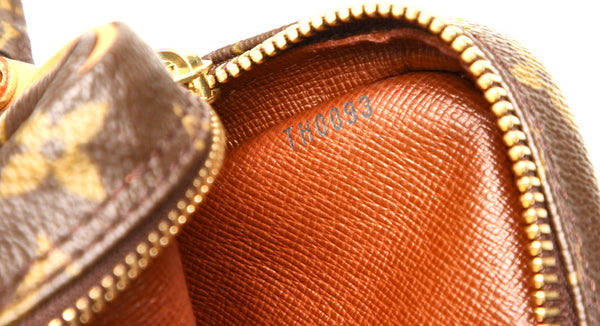 ルイ ヴィトン モノグラム アマゾン M45236 ブラウン PVC レザー 斜め掛け ショルダーバッグ ユニセックス LOUIS VUITTON 中古