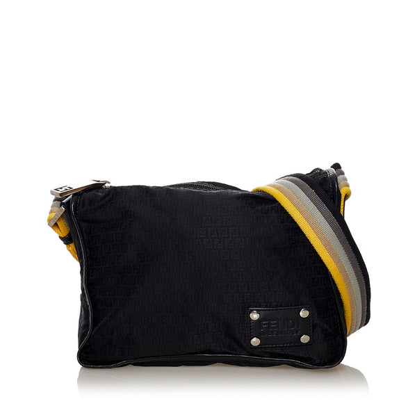 フェンディ 斜め掛け ショルダーバッグ ブラック ナイロン レザー レディース FENDI 【中古】