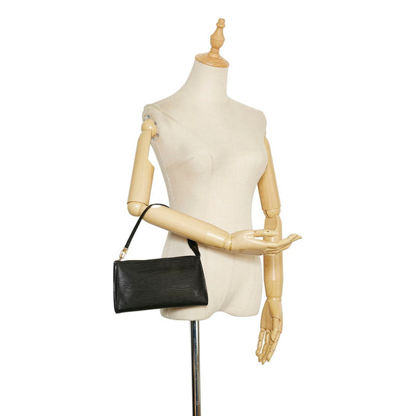 ルイ ヴィトン エピ ポシェット アクセソワール ノワール ポーチ M52982 ブラック レザー レディース LOUIS VUITTON 【中古】