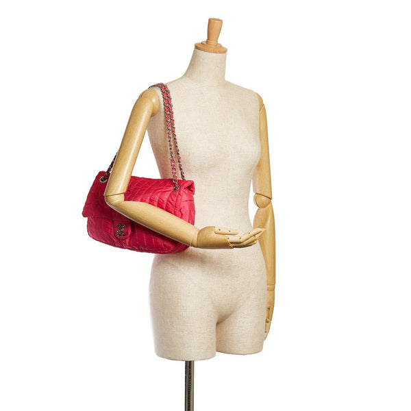 シャネル ナイロンマトラッセ  ココマーク チェーン ショルダーバッグ ピンク ナイロン レザー レディース CHANEL 【中古】