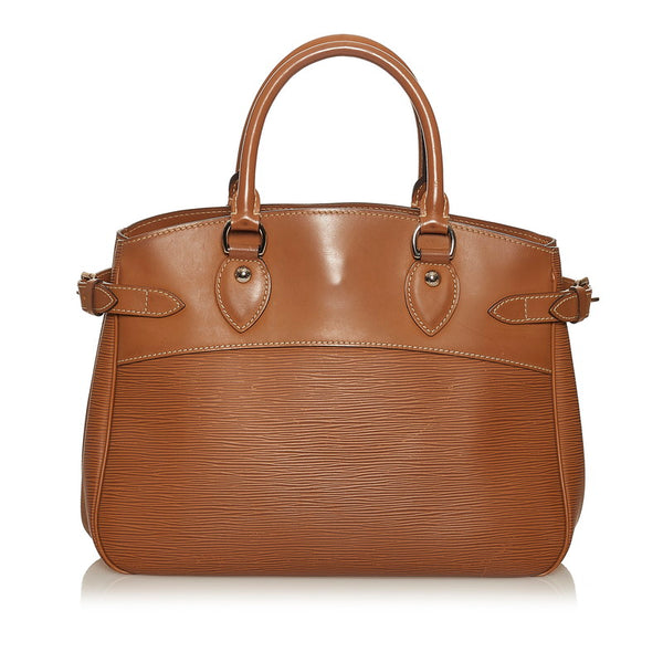 ルイ ヴィトン エピ パッシィPM M5926I ブラウン  レザー ハンドバッグ レディース LOUIS VUITTON 【中古】