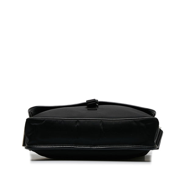 プラダ 三角ロゴプレート ロゴ 斜め掛け ショルダーバッグ VA0951 ブラック ナイロン レザー レディース PRADA 【中古】