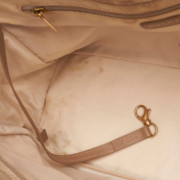 シャネル ニュートラベルライン トートバッグ ベージュ キャンバス レザー レディース CHANEL 【中古】