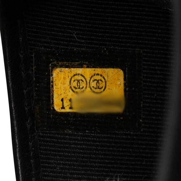 シャネル シェブロン ココマーク Vステッチ 長財布 ブラック シルバー ラムスキン レディース CHANEL 【中古】