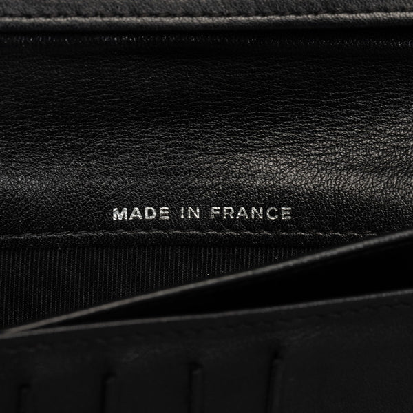 シャネル シェブロン ココマーク Vステッチ 長財布 ブラック シルバー ラムスキン レディース CHANEL 【中古】