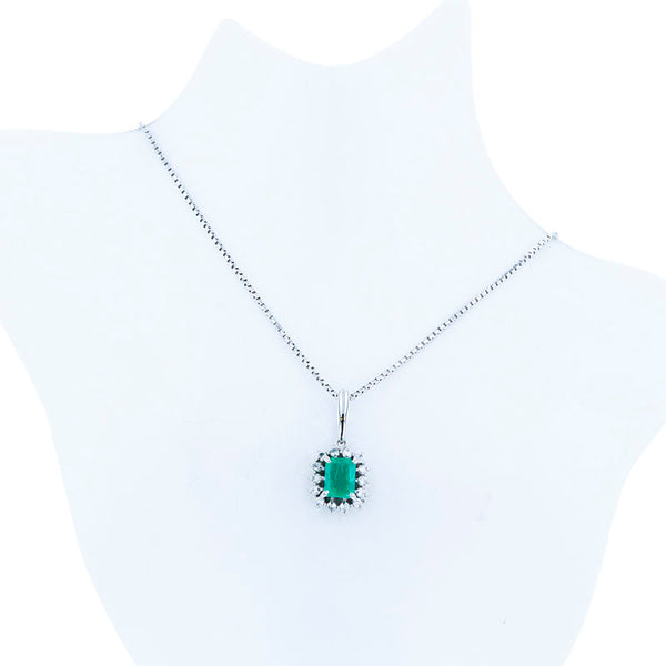 Pt900 プラチナ Pt850 プラチナ エメラルド0.85ct ダイヤ0.22ct ネックレス レディース 【中古】