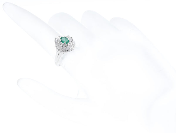 Pt900プラチナ エメラルド0.50ct ダイヤ0.31ct リング 指輪  10号 中古
