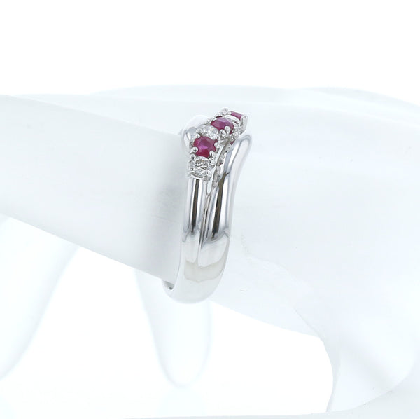 Pt900 プラチナ ルビー0.24ct ダイヤ0.20ct リング 指輪 レディース 11号 【中古】